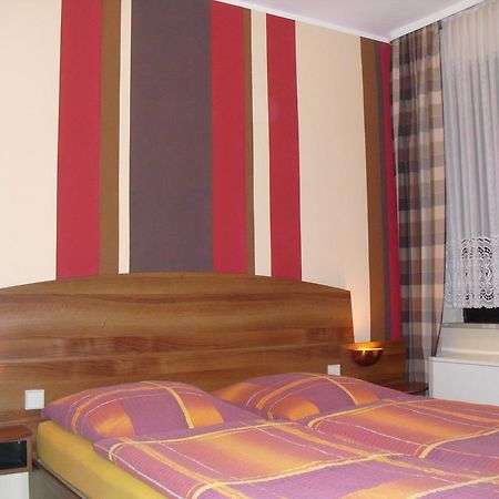 Gasthof Zum Lahntal Laurenburg Екстер'єр фото